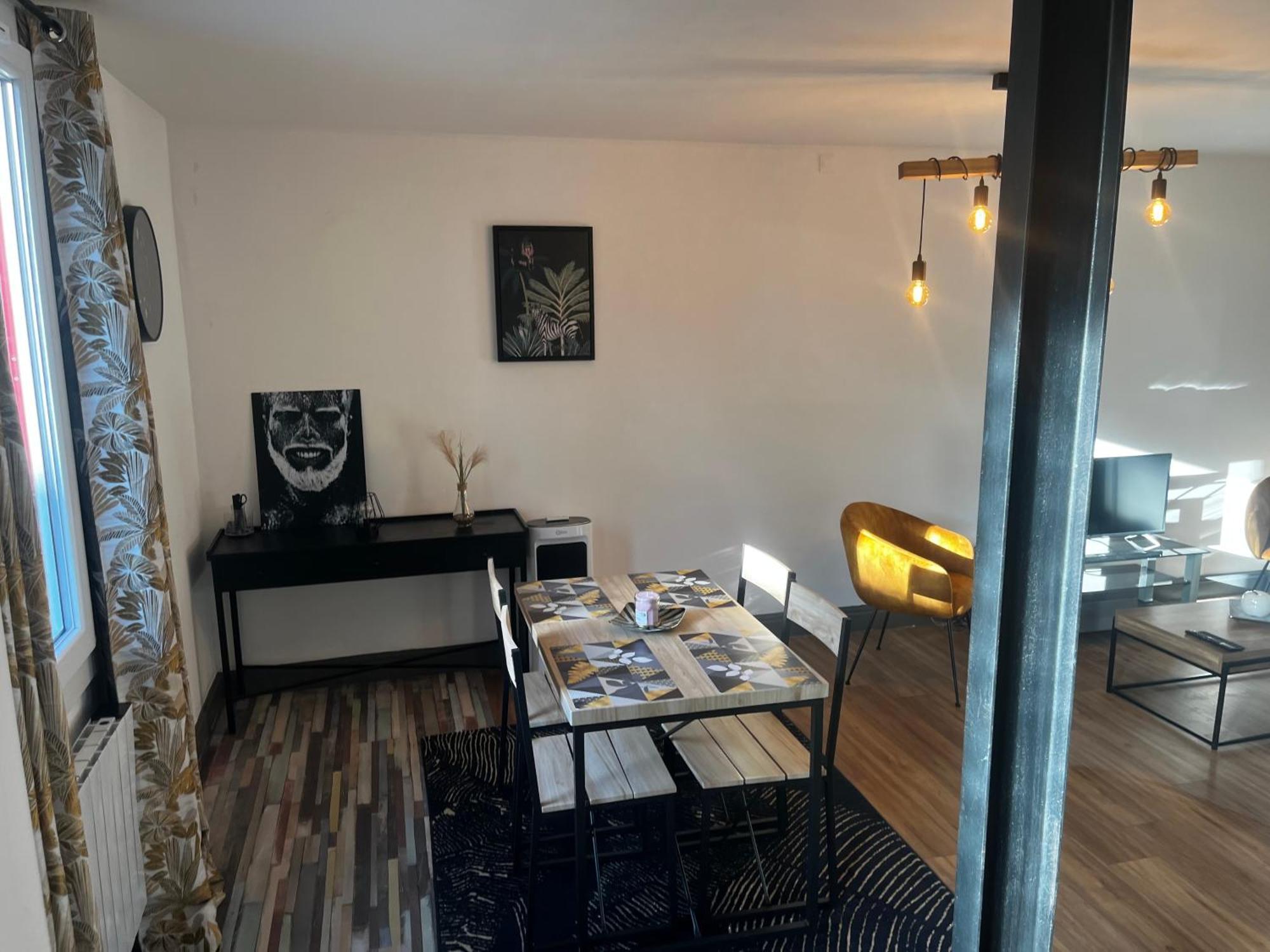Nid Douceur Et Douillet Proche Le Pal Villa Diou  Exteriör bild